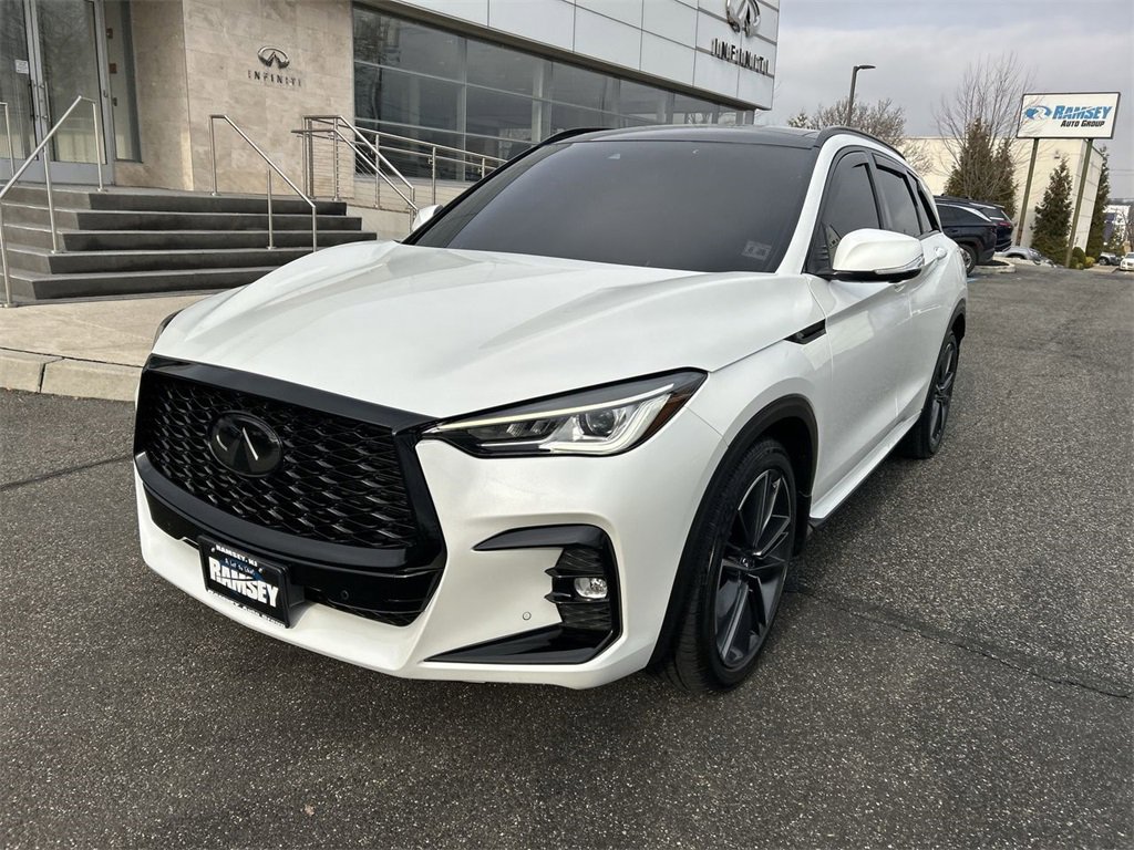 Certified 2023 INFINITI QX50 Sport w/ Cargo Package image 4