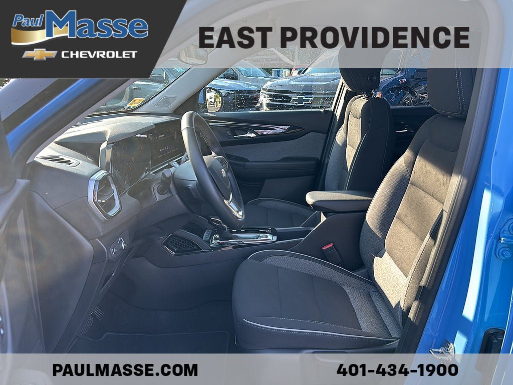 Certified 2024 Chevrolet TrailBlazer LT w/ LT Cold Weather Package AWD/4WD image 16