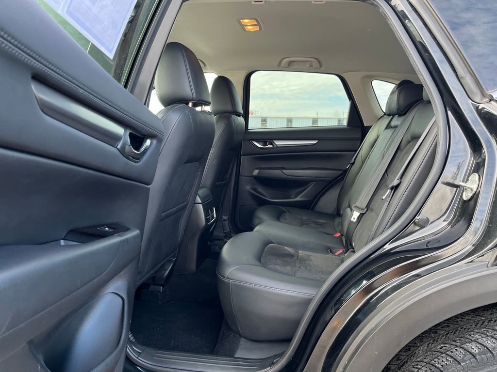 Used 2018 MAZDA CX-5 Touring image 25