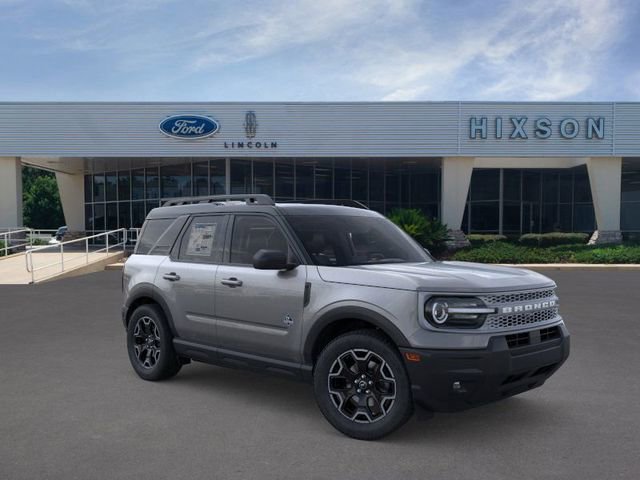 New 2025 Ford Bronco Sport Outer Banks image 2