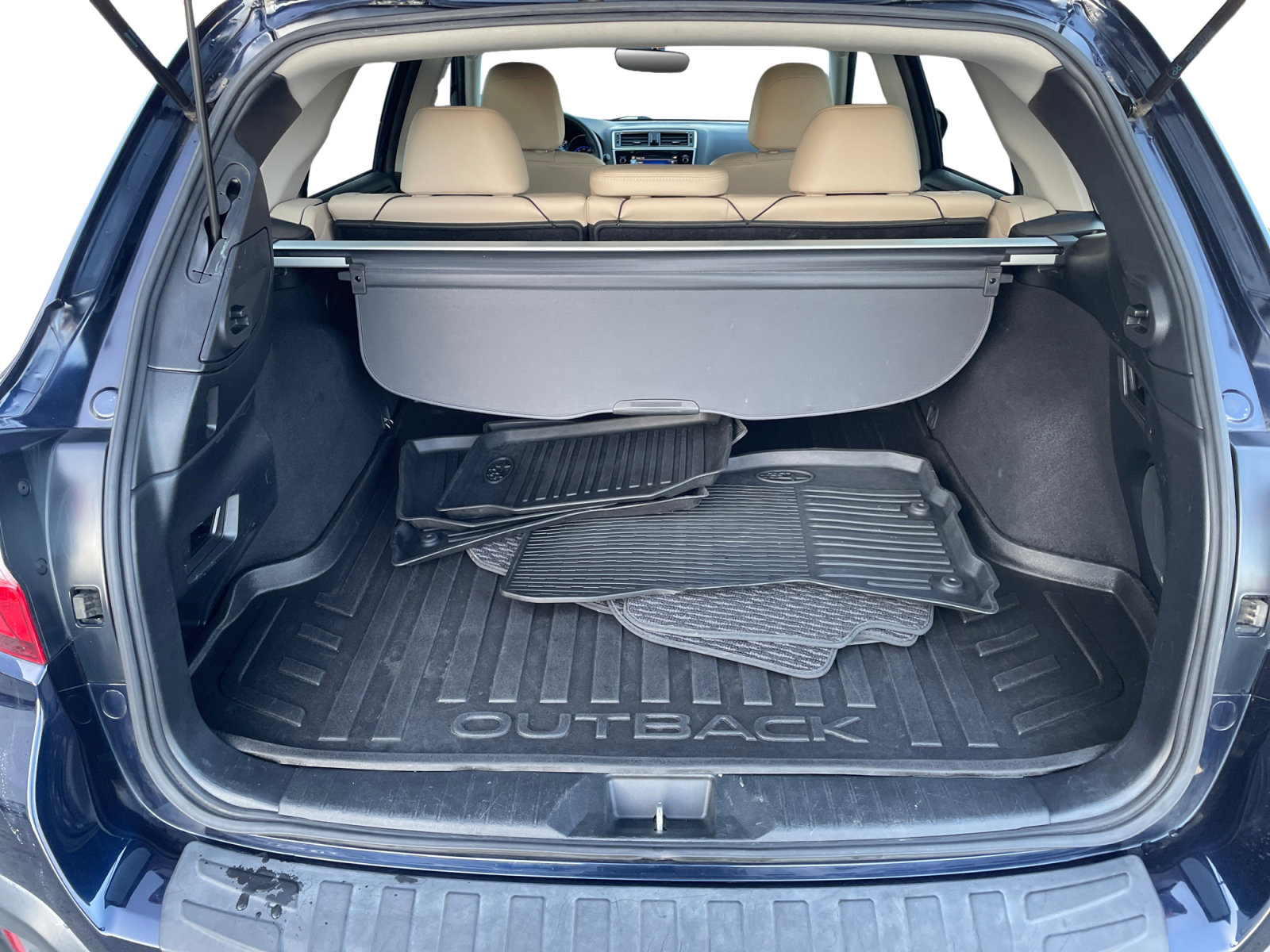 Used 2018 Subaru Outback 3.6R Limited image 6