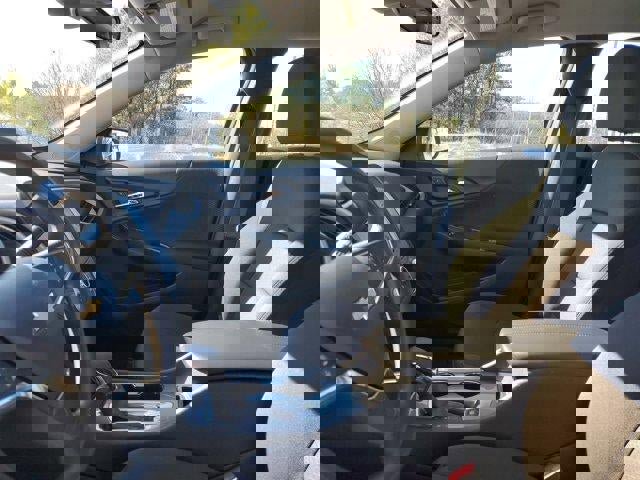 Used 2023 Chevrolet Malibu LT image 15