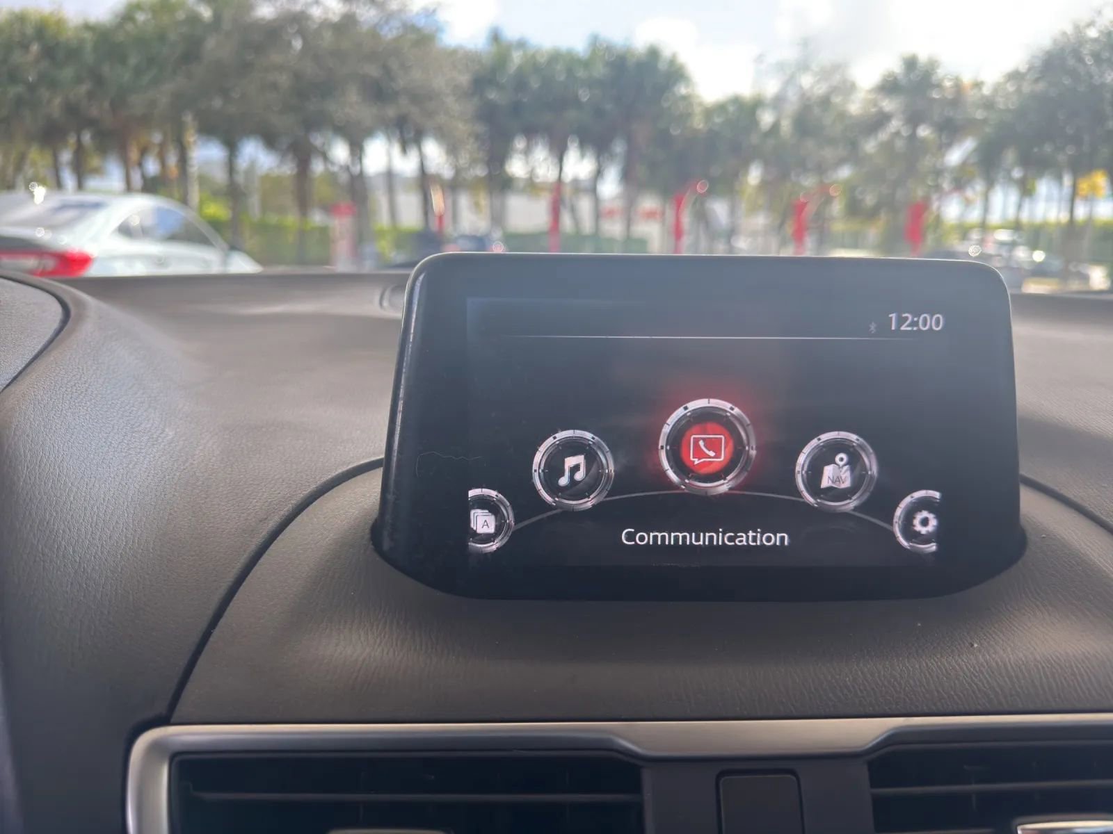 Used 2017 MAZDA MAZDA3 Grand Touring w/ Premium Equipment Package image 16