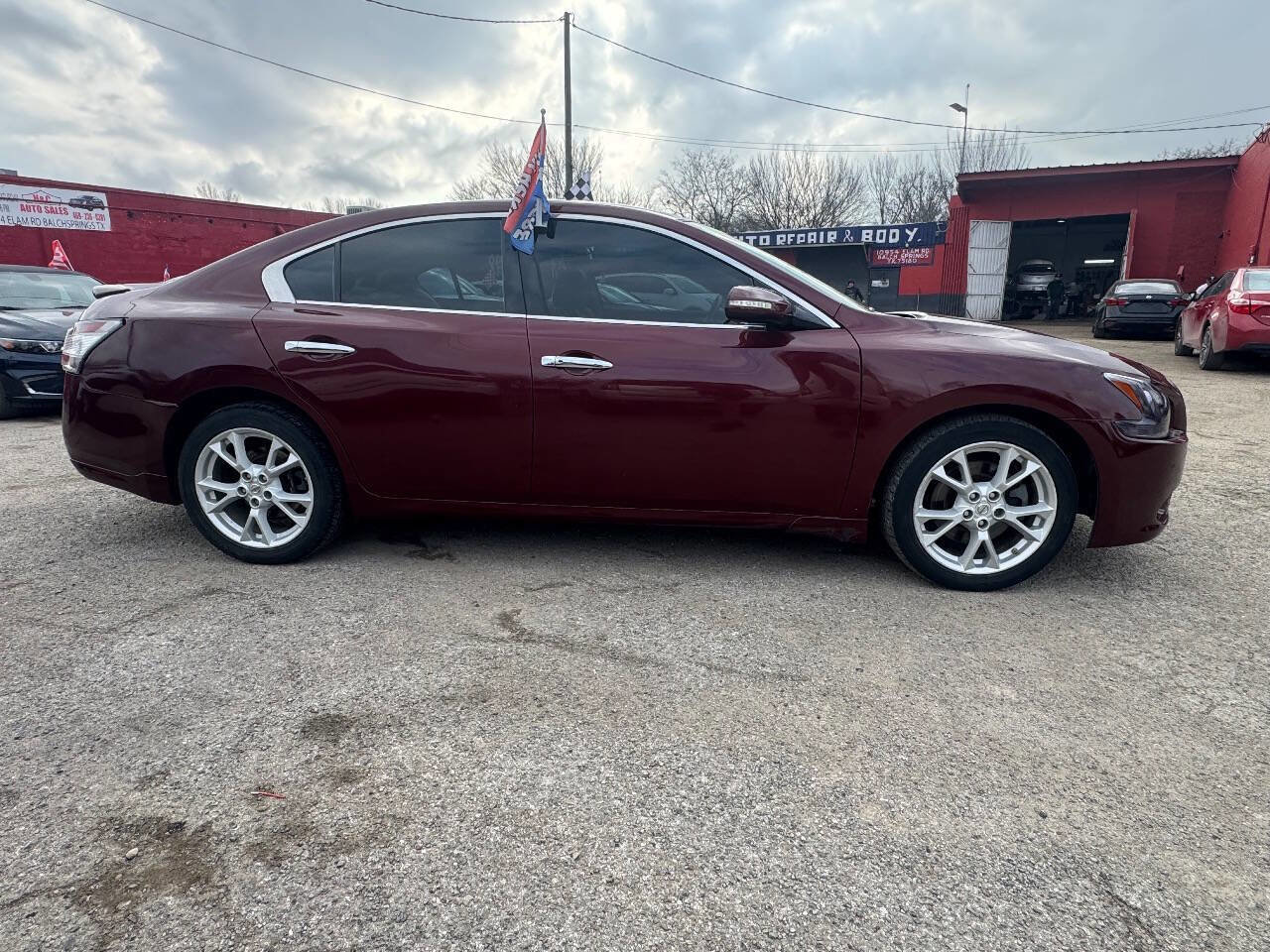 Used 2013 Nissan Maxima 3.5 S 4dr Sedan image 3