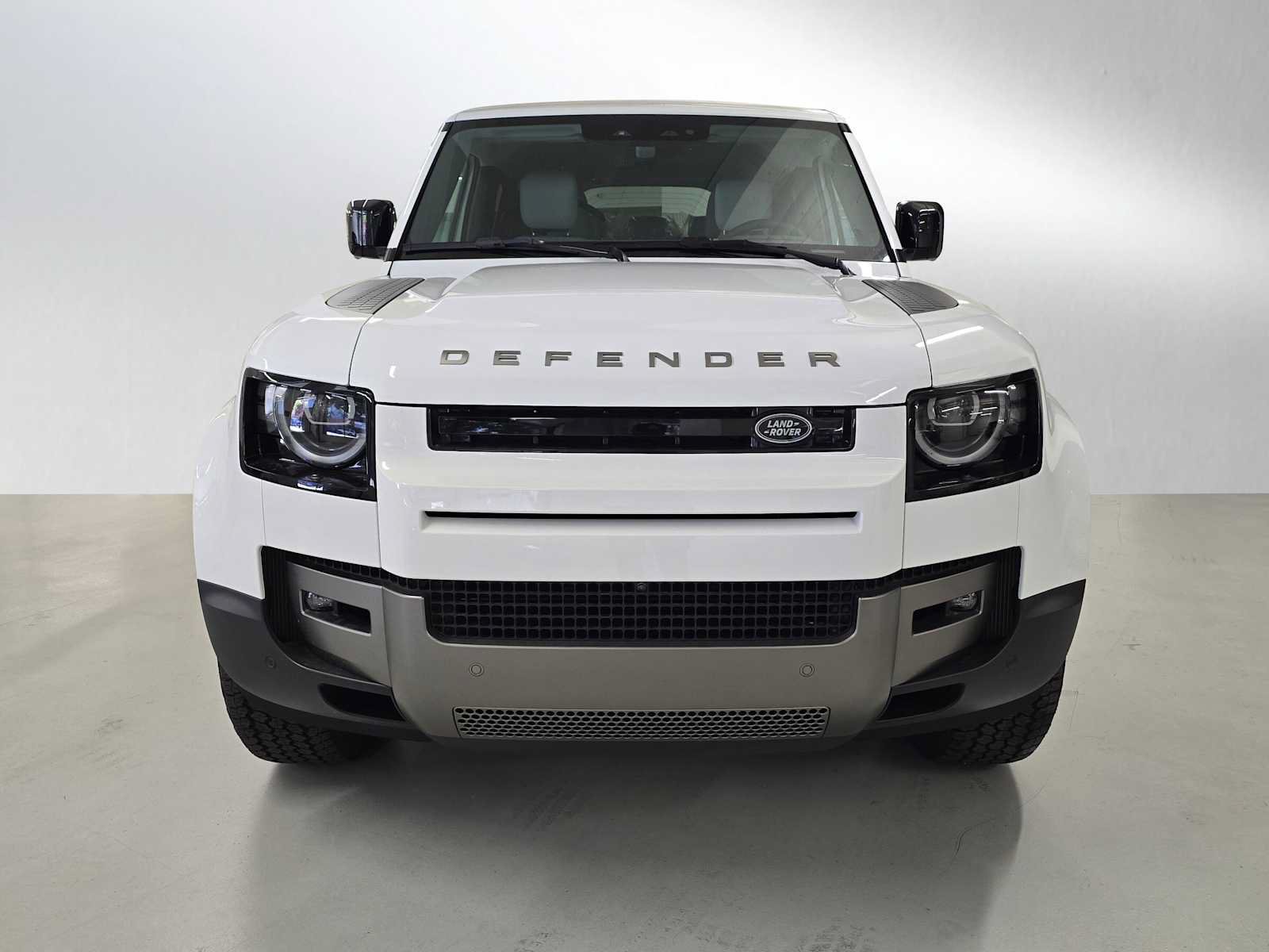 New 2026 Land Rover Defender 130 S AWD/4WD image 8