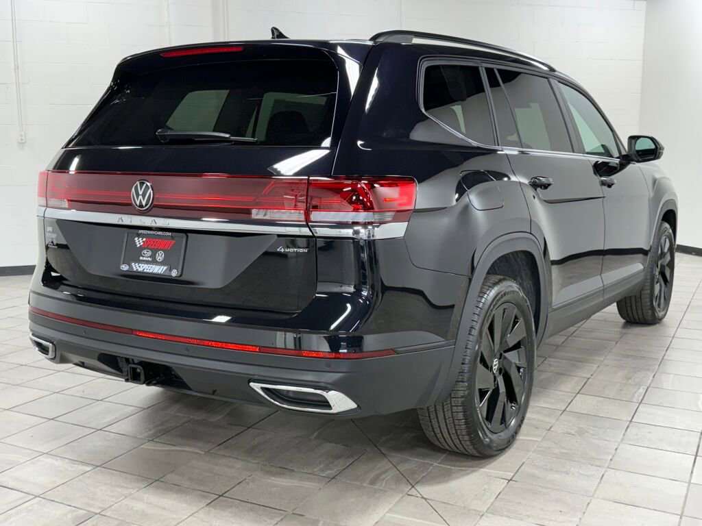 New 2026 Volkswagen Atlas SE image 7