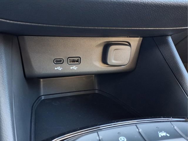 New 2026 Buick Envista Sport Touring image 10