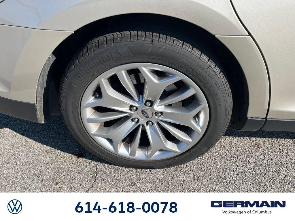 Used 2018 Ford Taurus Limited FWD image 17