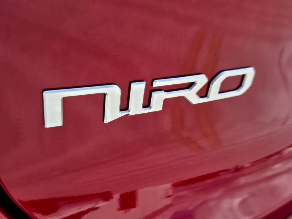 New 2026 Kia Niro EX FWD image 6