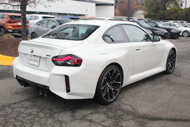 Used 2025 BMW M2 w/ Lighting Package image 9