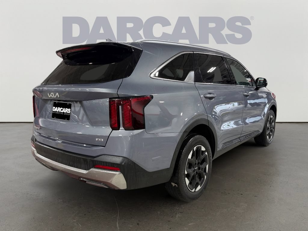 Used 2024 Kia Sorento S AWD/4WD image 7