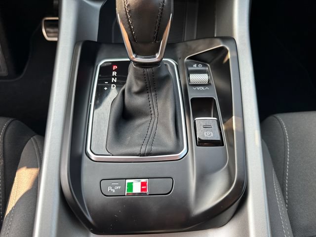 Used 2025 Alfa Romeo Tonale AWD/4WD image 33