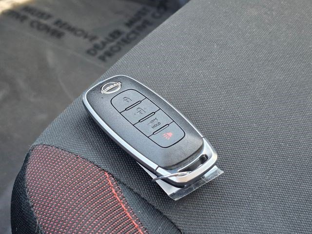 Used 2024 Nissan Versa SR FWD image 36