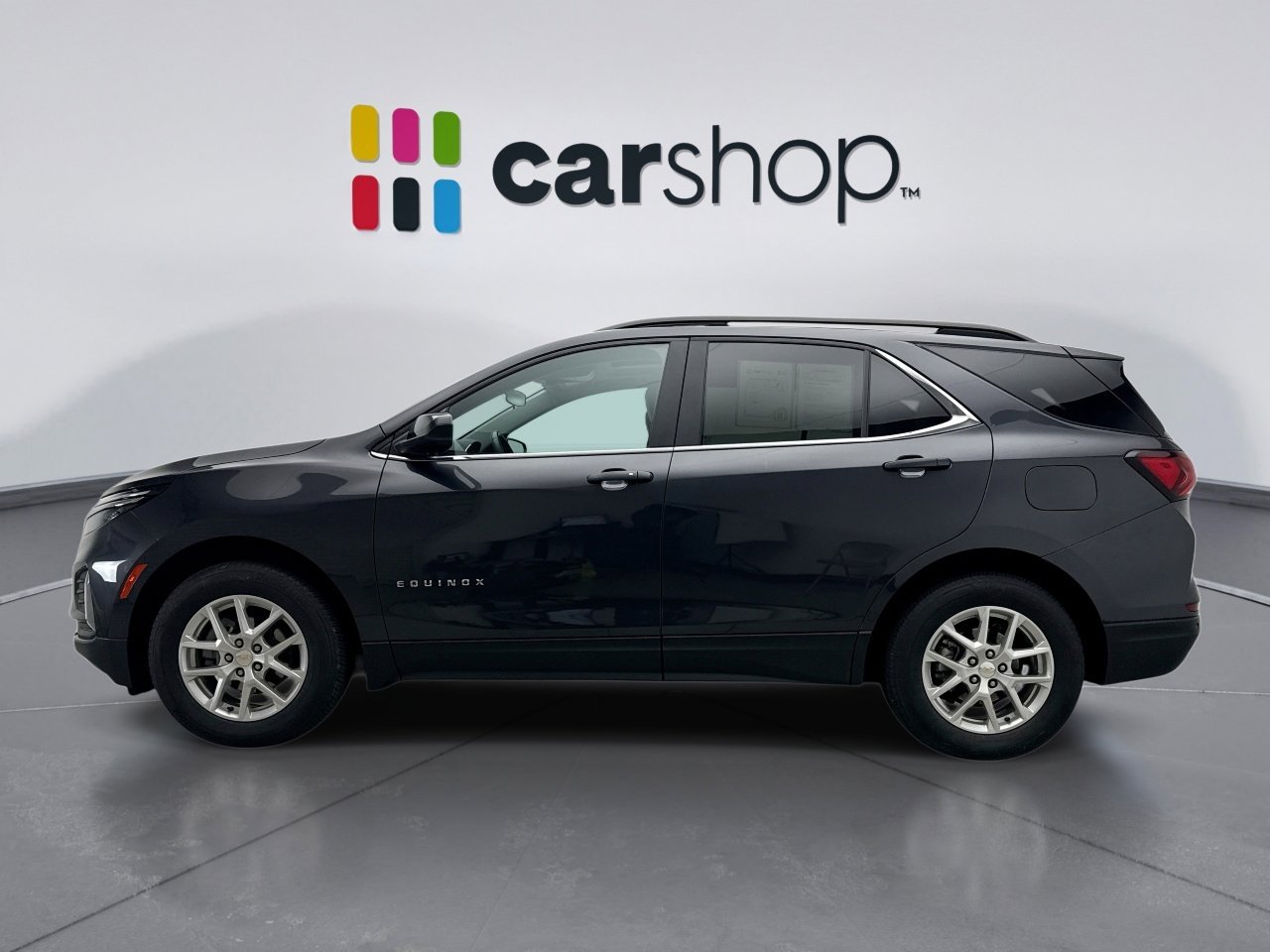 Used 2023 Chevrolet Equinox LT AWD/4WD image 2