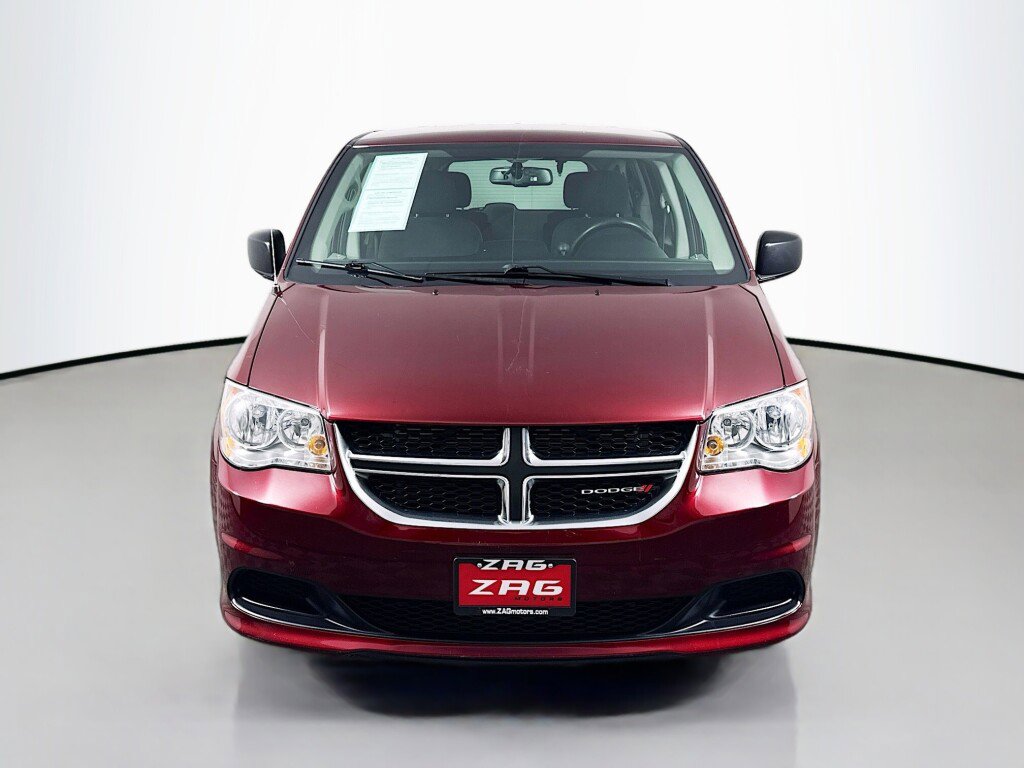 Used 2018 Dodge Grand Caravan SE w/ UConnect Hands-Free Group image 8