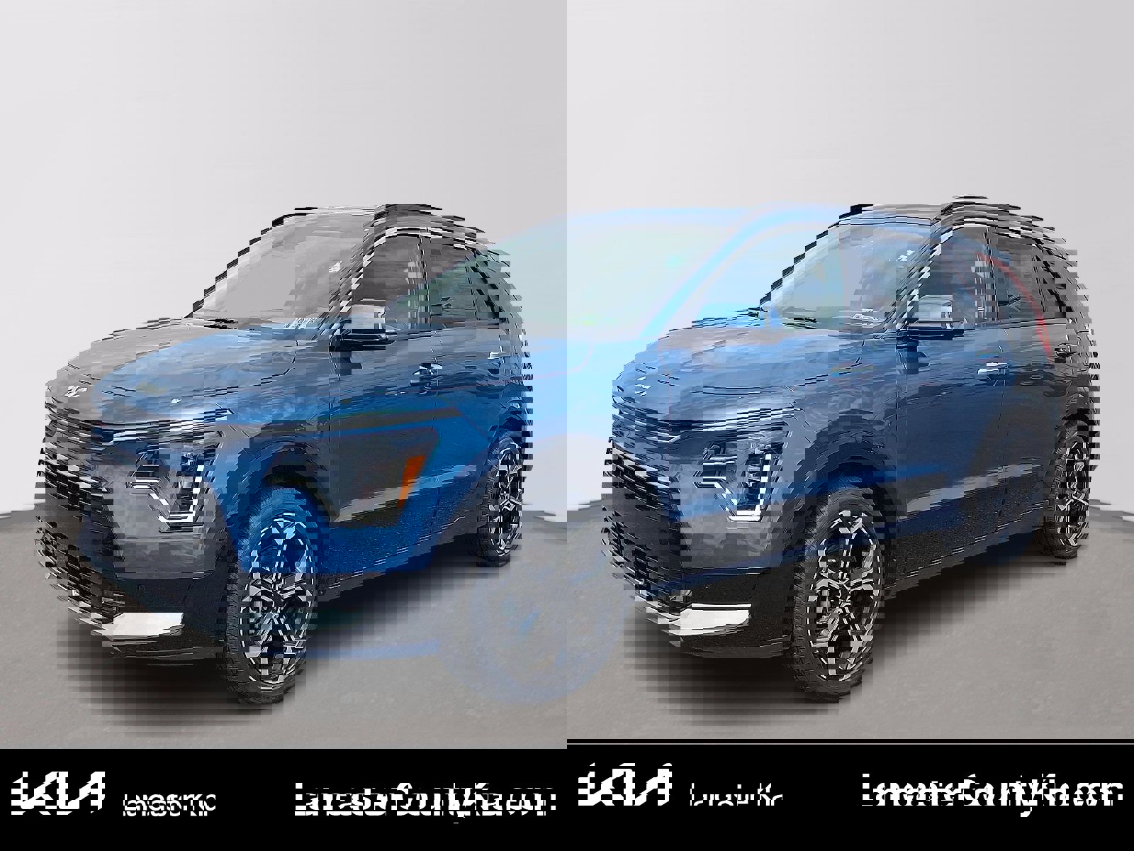 New 2025 Kia Niro SX Touring