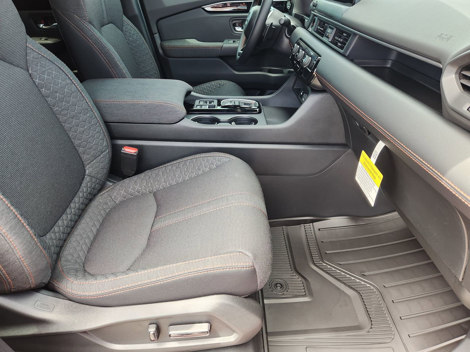 New 2026 Honda Pilot Sport image 17