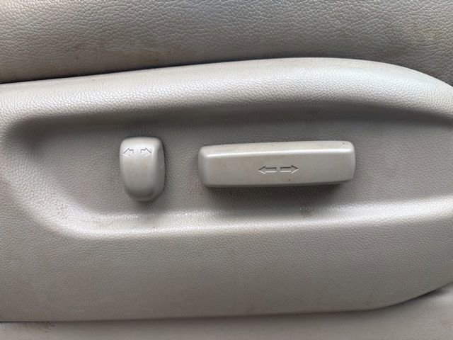 Used 2015 Honda Odyssey Touring Elite image 39