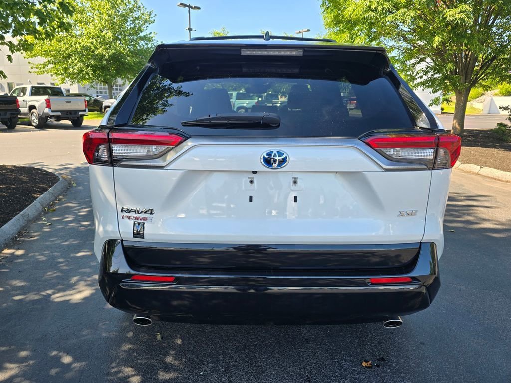 Certified 2023 Toyota RAV4 XSE w/ Weather Package AWD/4WD image 7