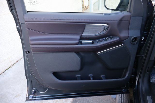 New 2025 Ford Expedition Max Platinum w/ Platinum Ultimate Package image 27