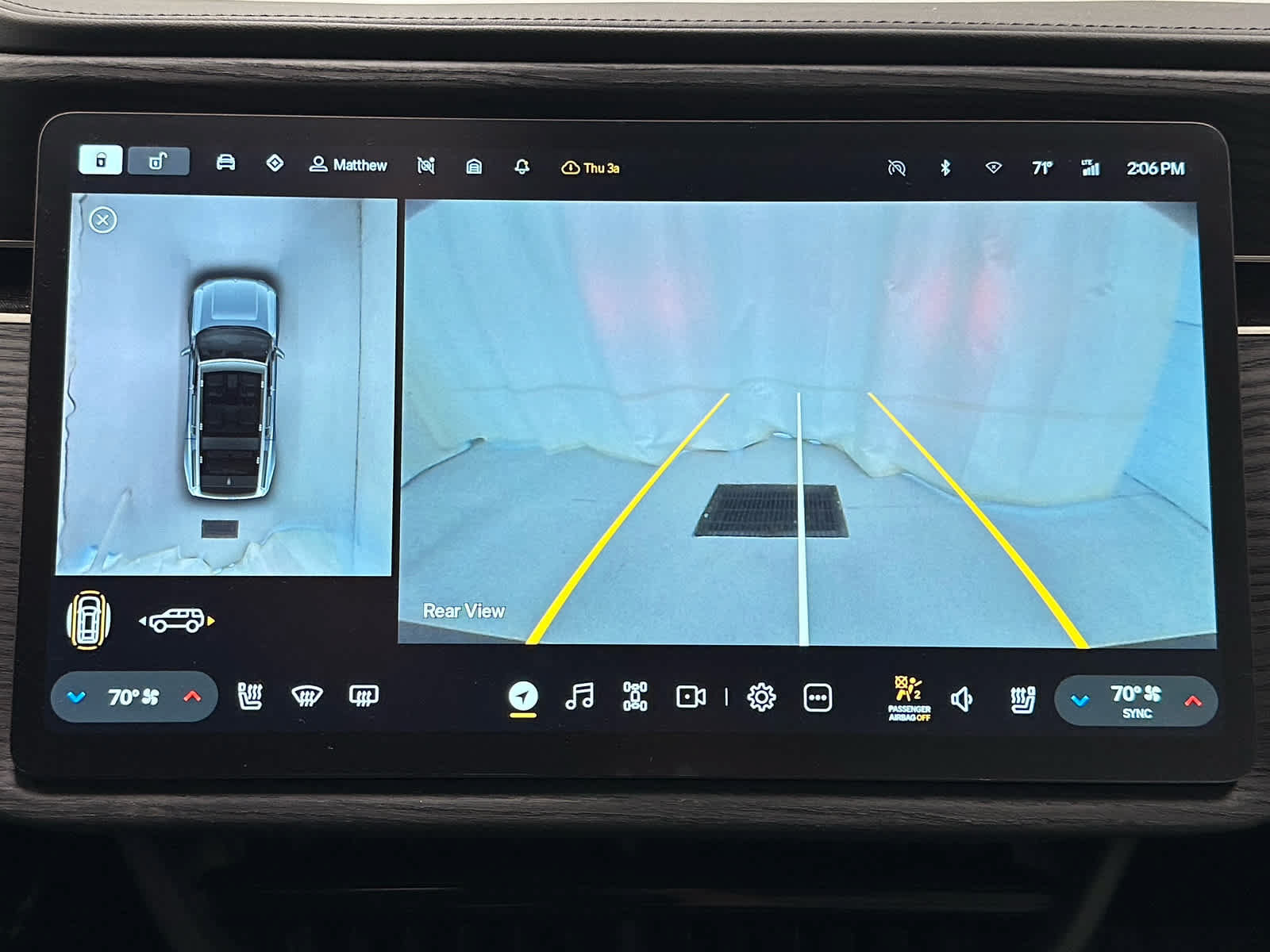 Used 2024 Rivian R1S Adventure Dual AWD/4WD image 35