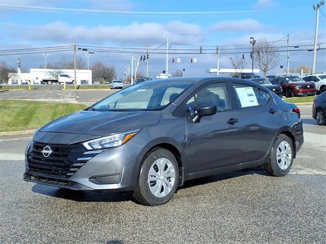 New 2025 Nissan Versa S w/ Trunk Package image 2