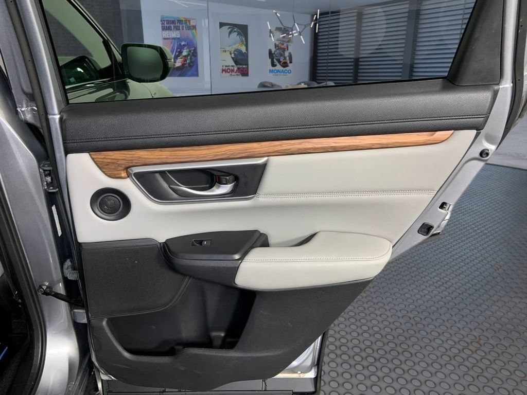 Used 2022 Honda CR-V EX-L image 10