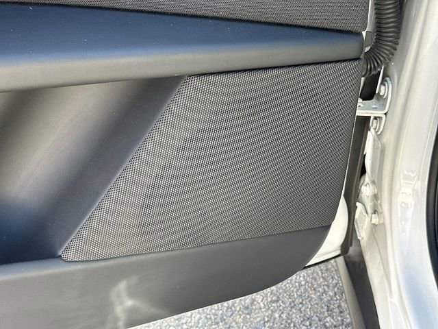 Used 2025 Tesla Model X Plaid image 21