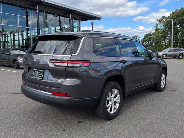 Used 2023 Jeep Grand Cherokee L Limited AWD/4WD image 7