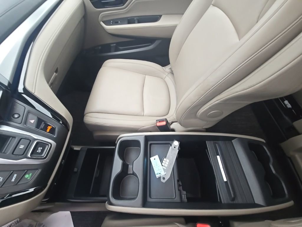 Used 2024 Honda Odyssey Touring image 24