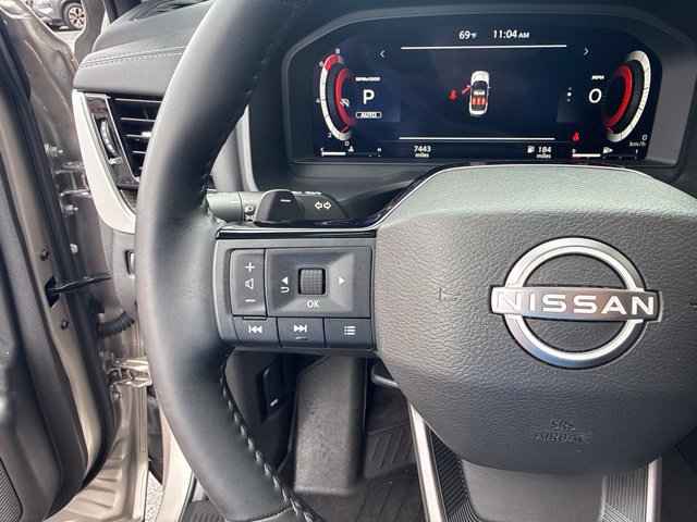 Used 2025 Nissan Rogue Platinum w/ Platinum Premium Package AWD/4WD image 25