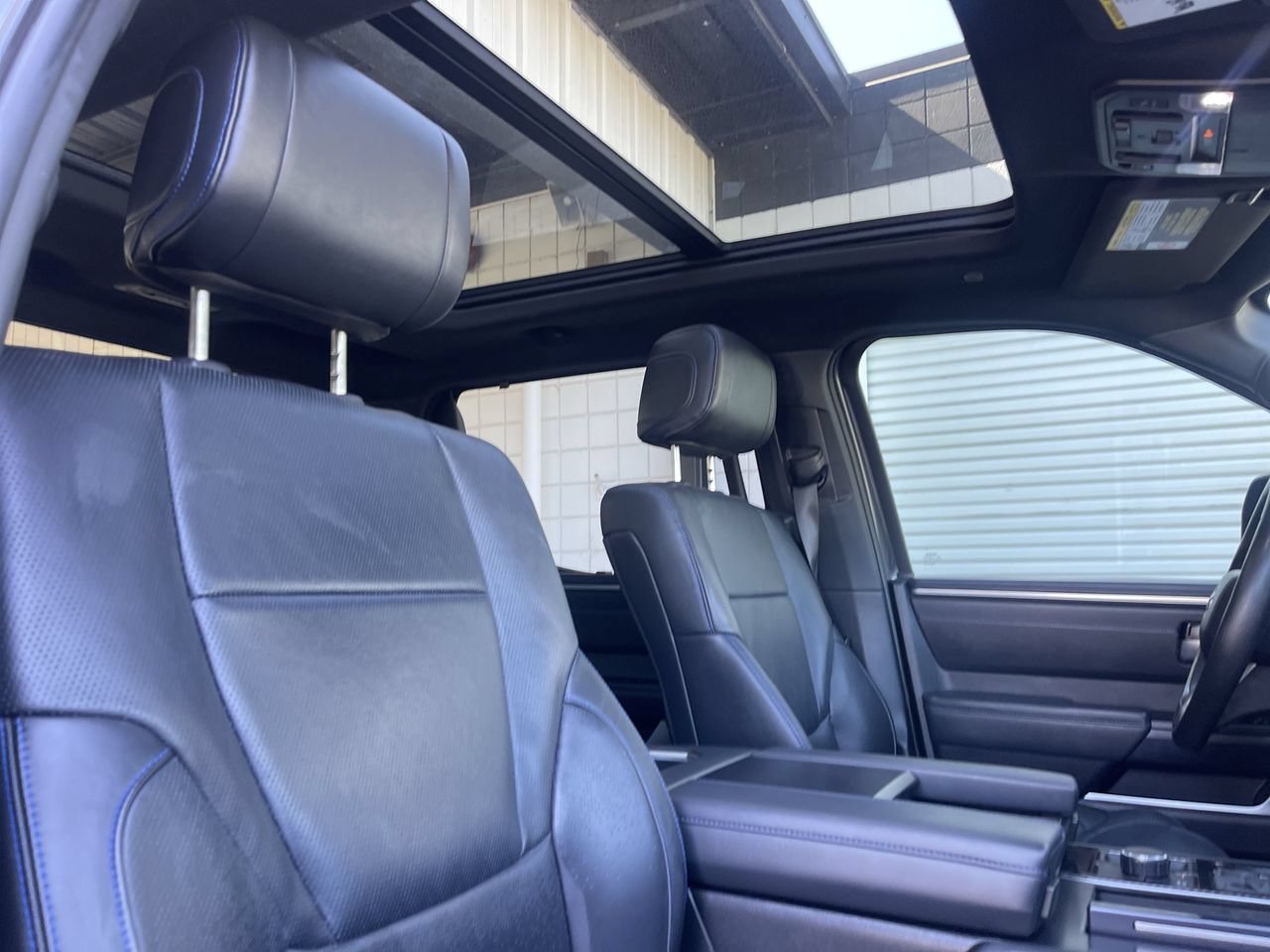 Used 2024 Toyota Tundra Platinum AWD/4WD image 26