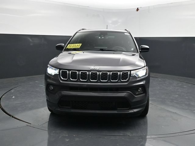 Used 2024 Jeep Compass Latitude AWD/4WD video 2