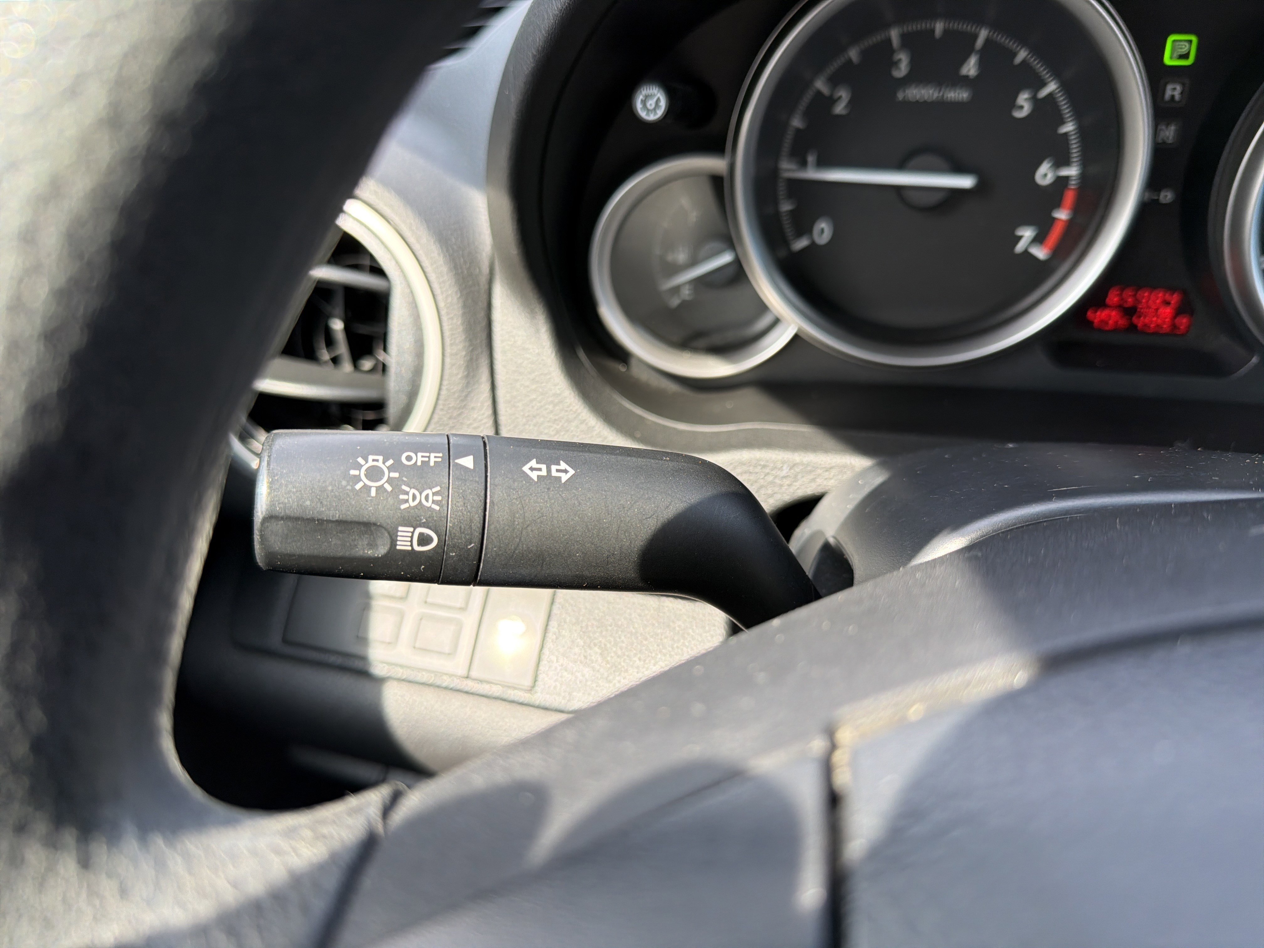 Used 2013 MAZDA MAZDA6 i Sport image 22