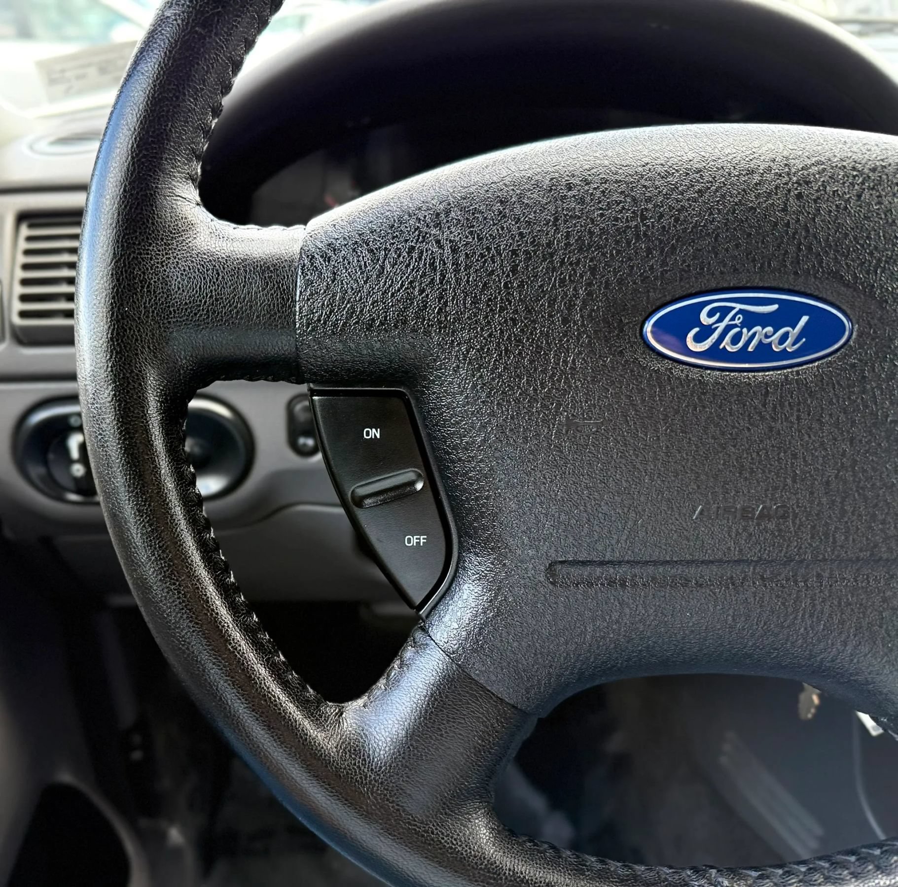 Used 2005 Ford Explorer Sport XLT AWD/4WD image 13