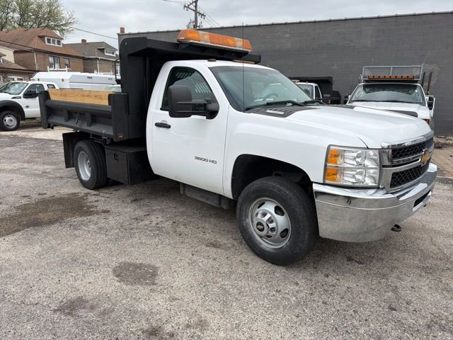 Used 2013 Chevrolet Silverado 3500 W/T RWD video 1
