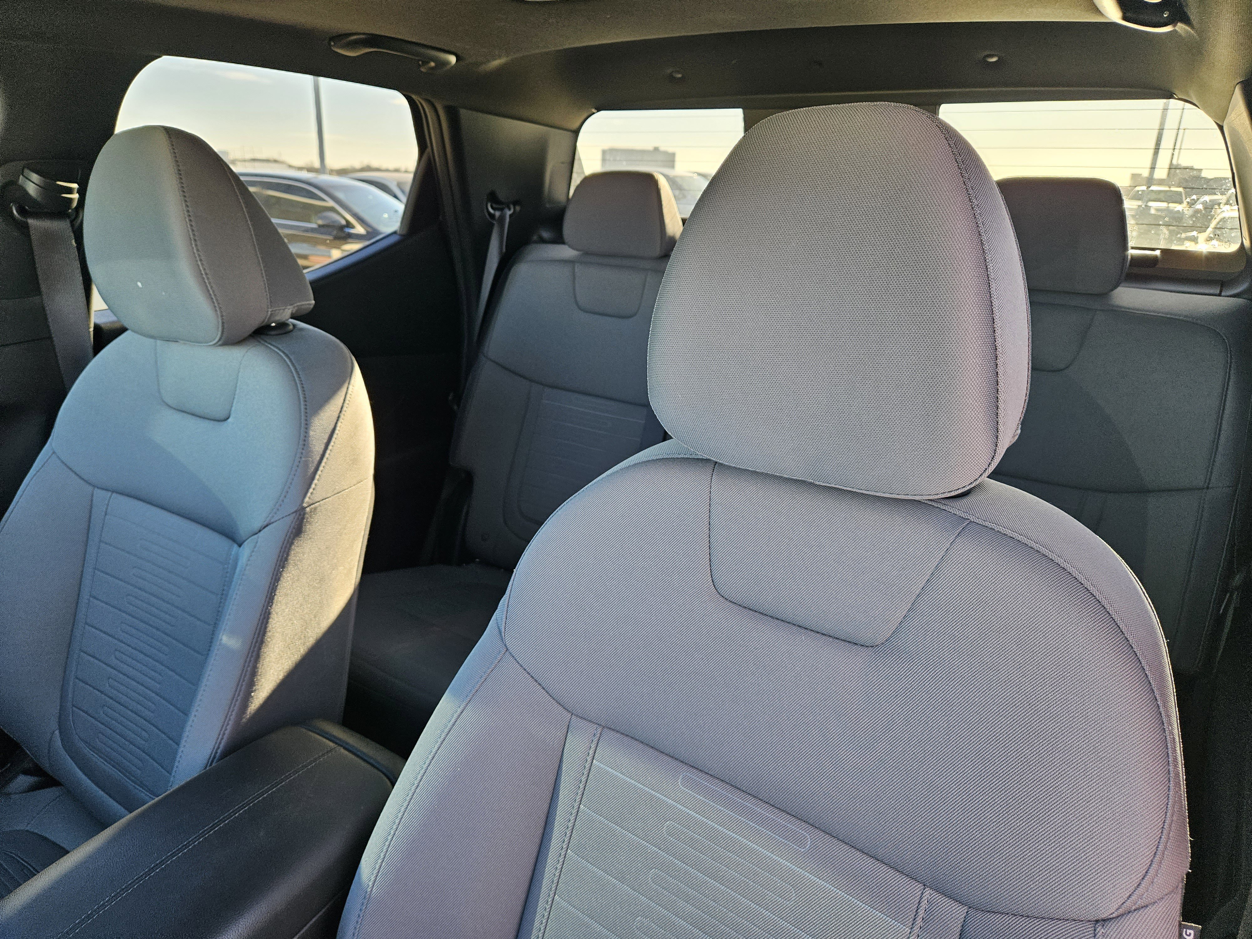 Used 2023 Hyundai Santa Cruz SEL Premium w/ Cargo Package image 6