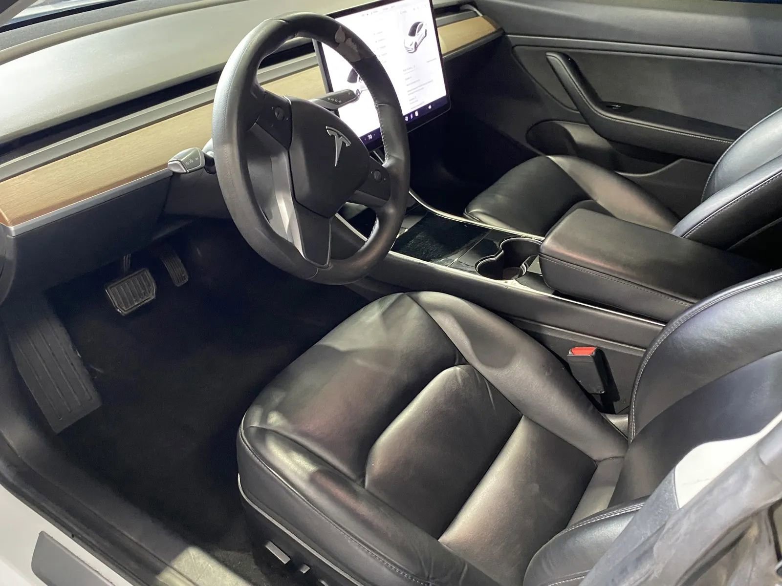 Used 2019 Tesla Model 3 Standard Range Plus image 10
