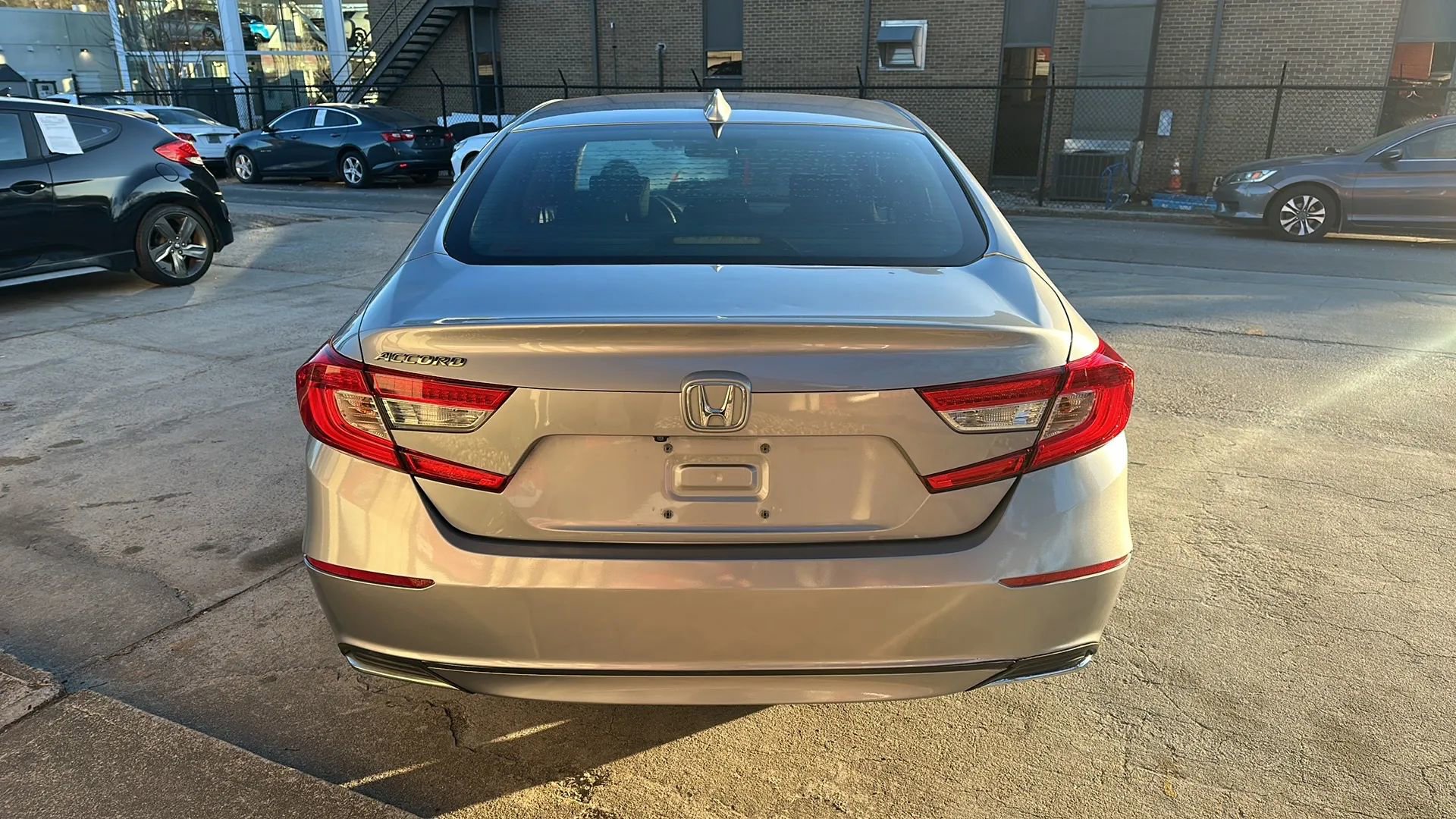 Used 2018 Honda Accord LX image 6