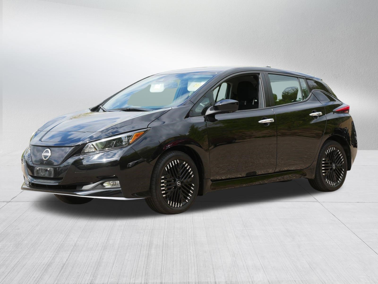 Certified 2023 Nissan Leaf SV Plus FWD image 3