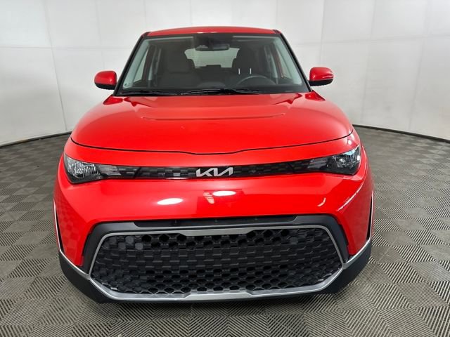 Used 2025 Kia Soul LX w/ LX Technology Package image 8