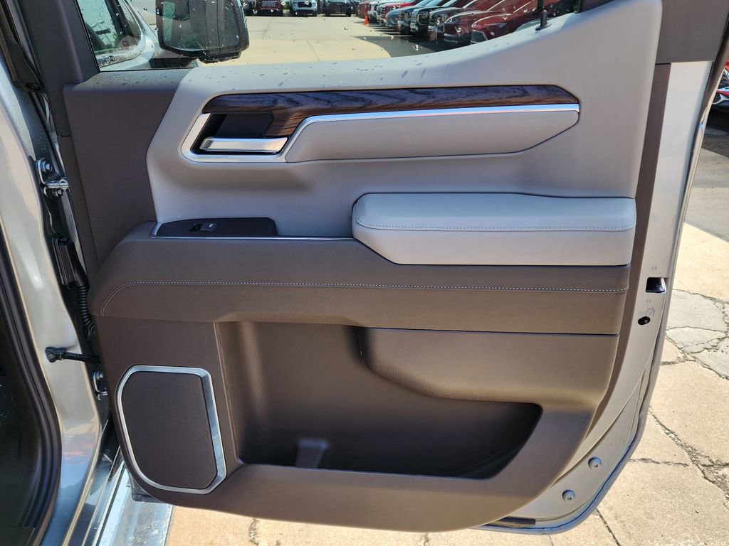 New 2026 GMC Sierra 1500 SLT w/ SLT Premium Plus Package AWD/4WD image 41