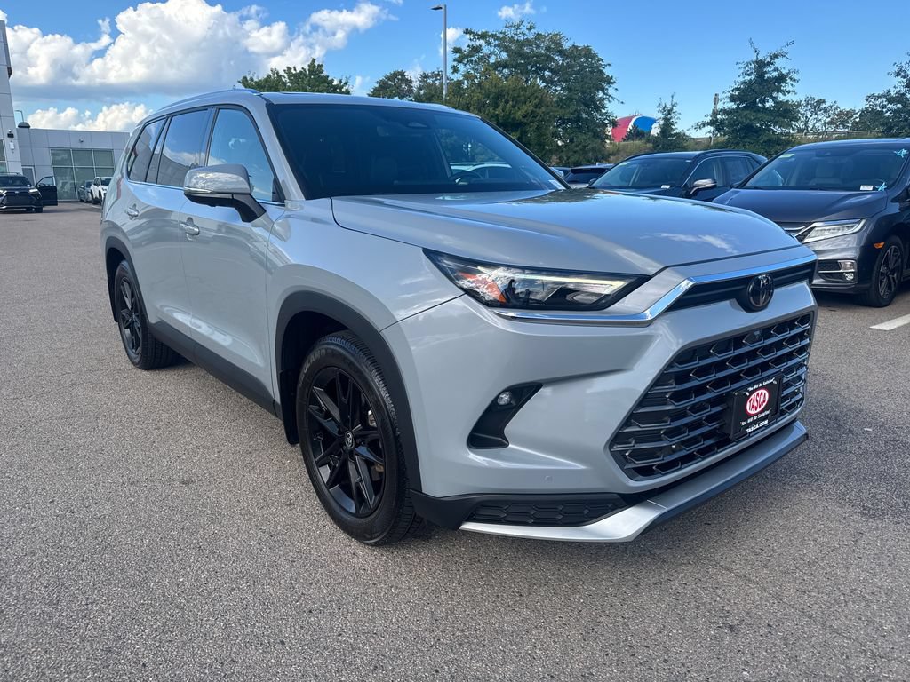 Used 2025 Toyota Grand Highlander AWD Hybrid image 11