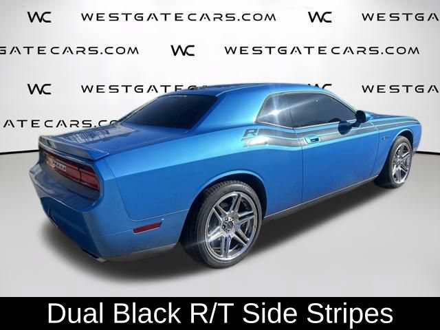 Used 2010 Dodge Challenger R/T RWD image 23