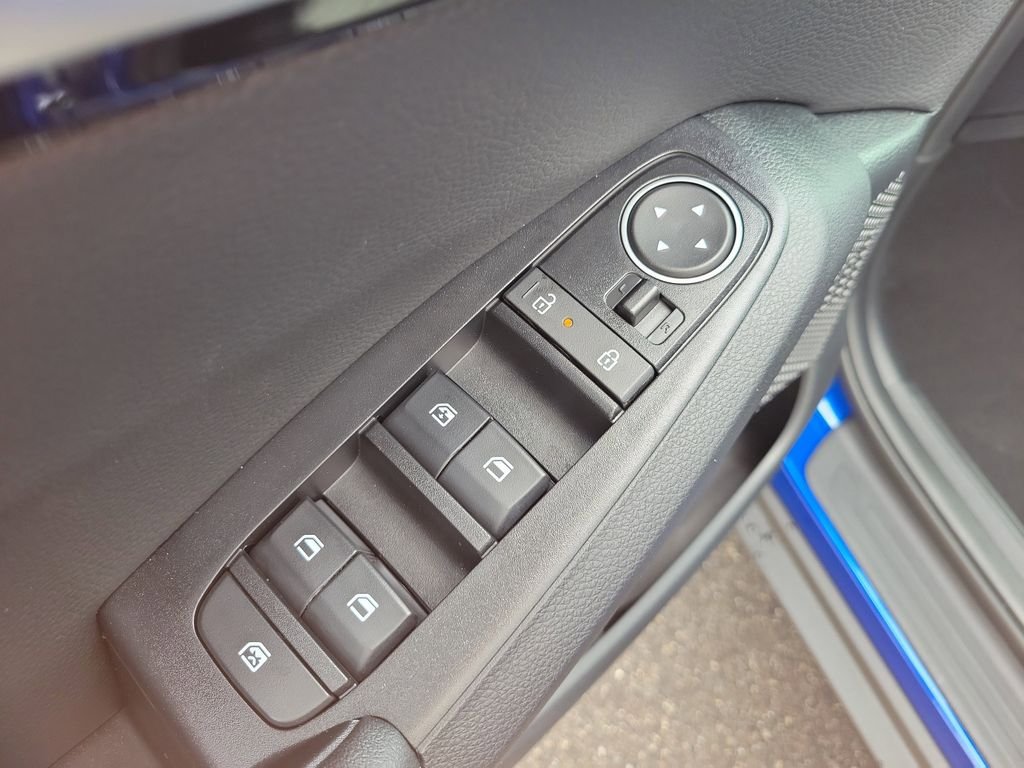 New 2026 Kia Seltos S FWD image 20