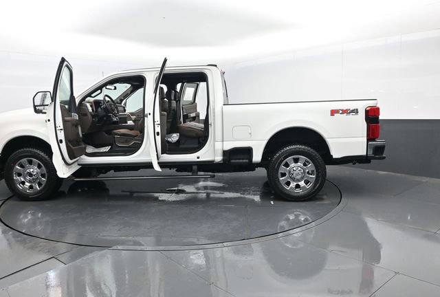 New 2026 Ford F250 King Ranch w/ Chrome Package image 33