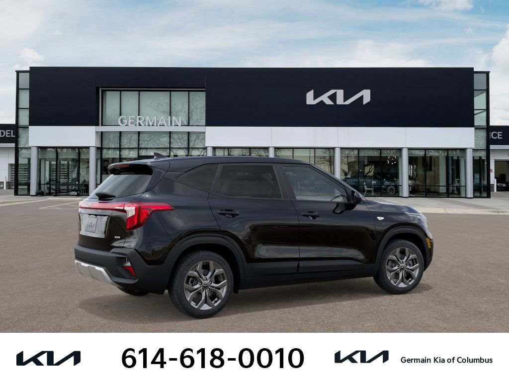 New 2026 Kia Seltos LX AWD/4WD image 9