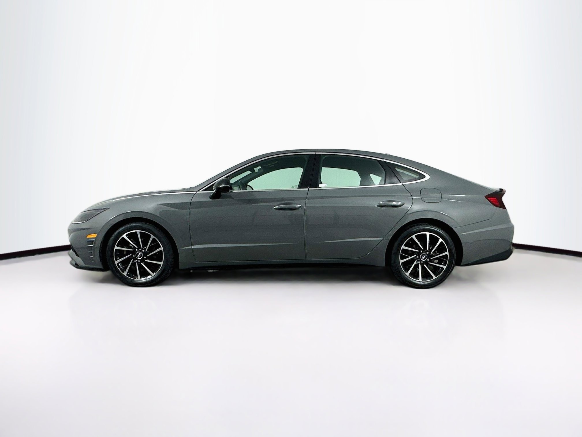 Used 2020 Hyundai Sonata SEL Plus FWD image 4