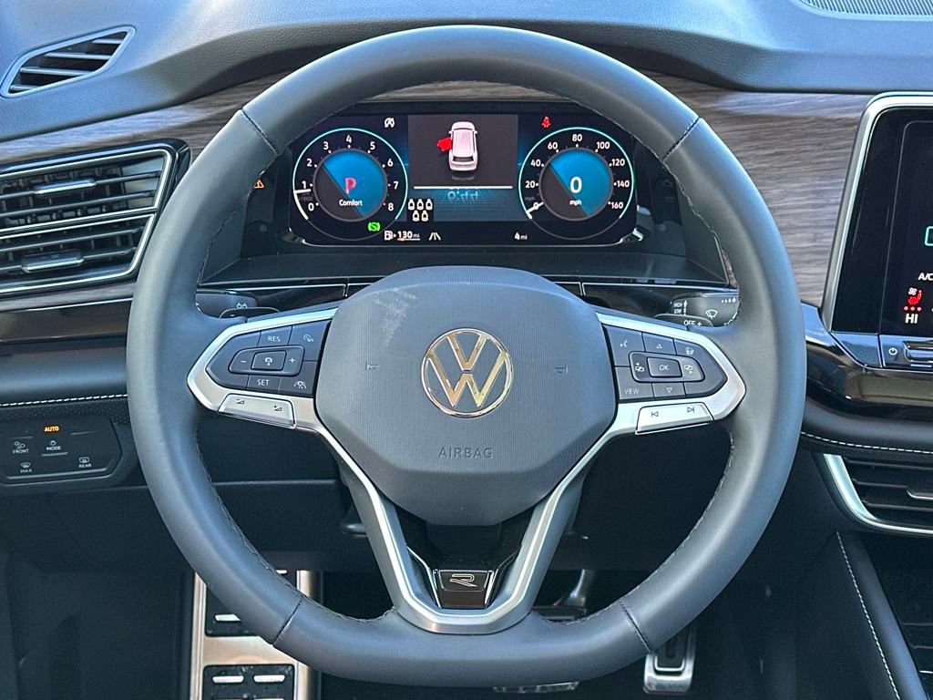 New 2025 Volkswagen Atlas SEL Premium R-Line image 15