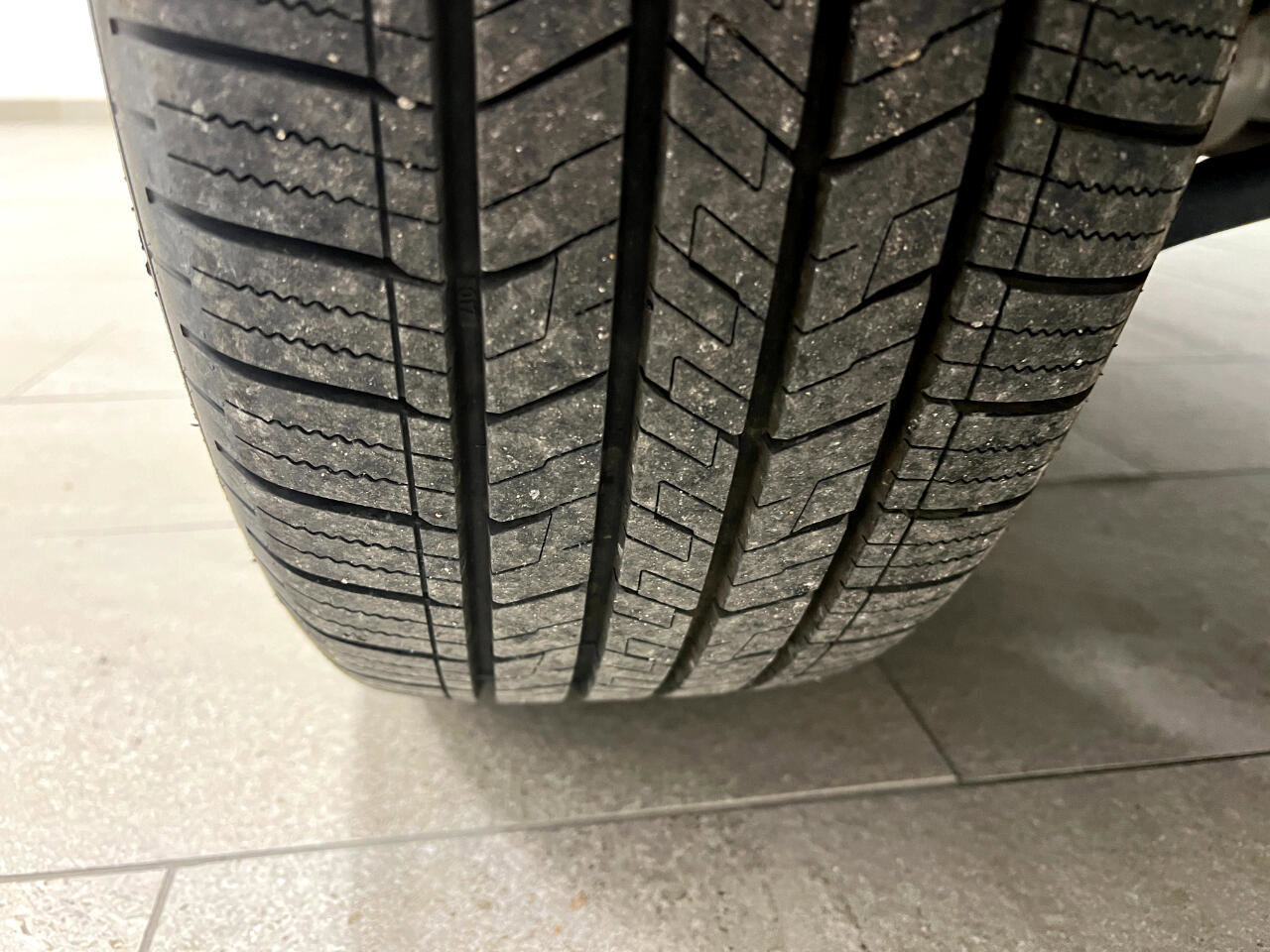 Used 2023 Buick Encore GX Essence w/ Experience Buick Package image 46